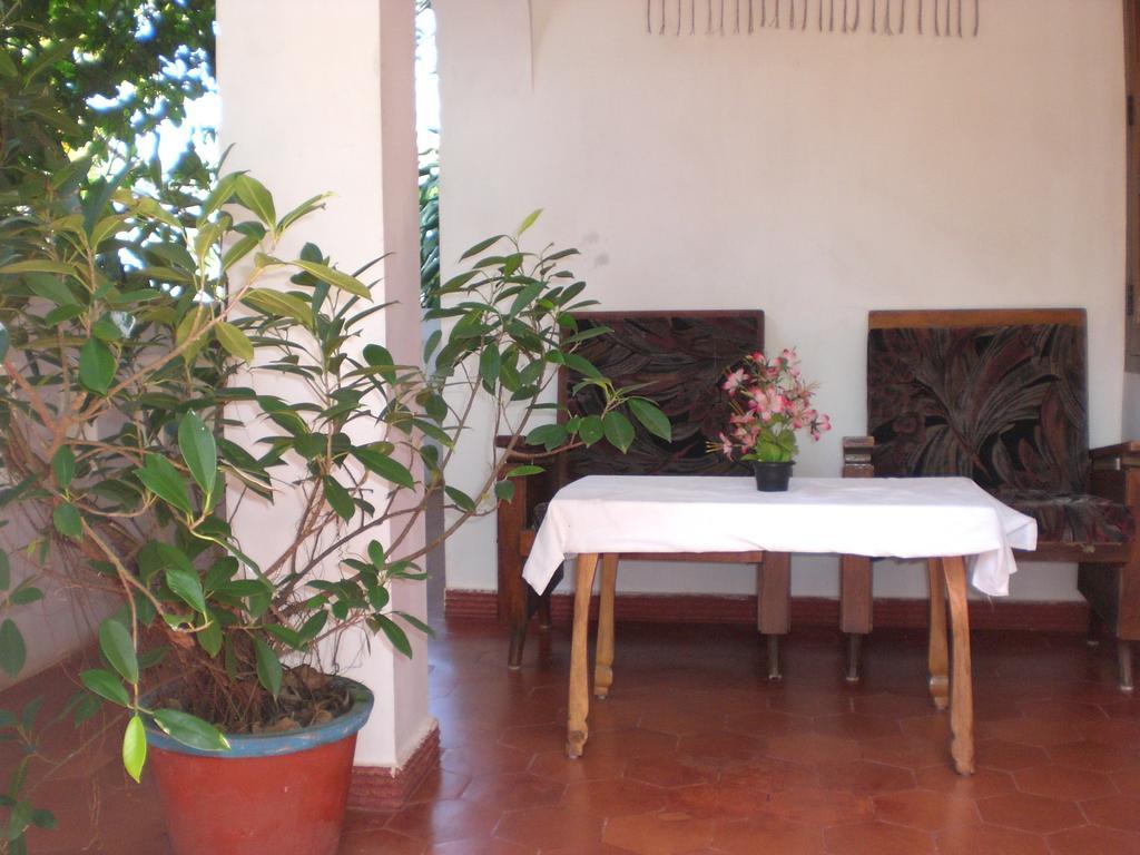Jickys Nest Hotel Varkala Phòng bức ảnh