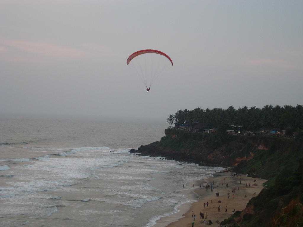 Jickys Nest Hotel Varkala Ngoại thất bức ảnh