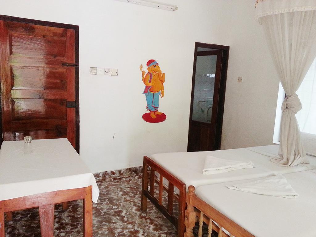 Jickys Nest Hotel Varkala Ngoại thất bức ảnh